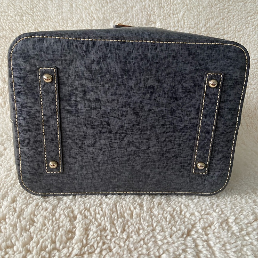 Dooney & Bourke Saffiano Kendall w/ Small Coin Purse - Picture 5 of 15